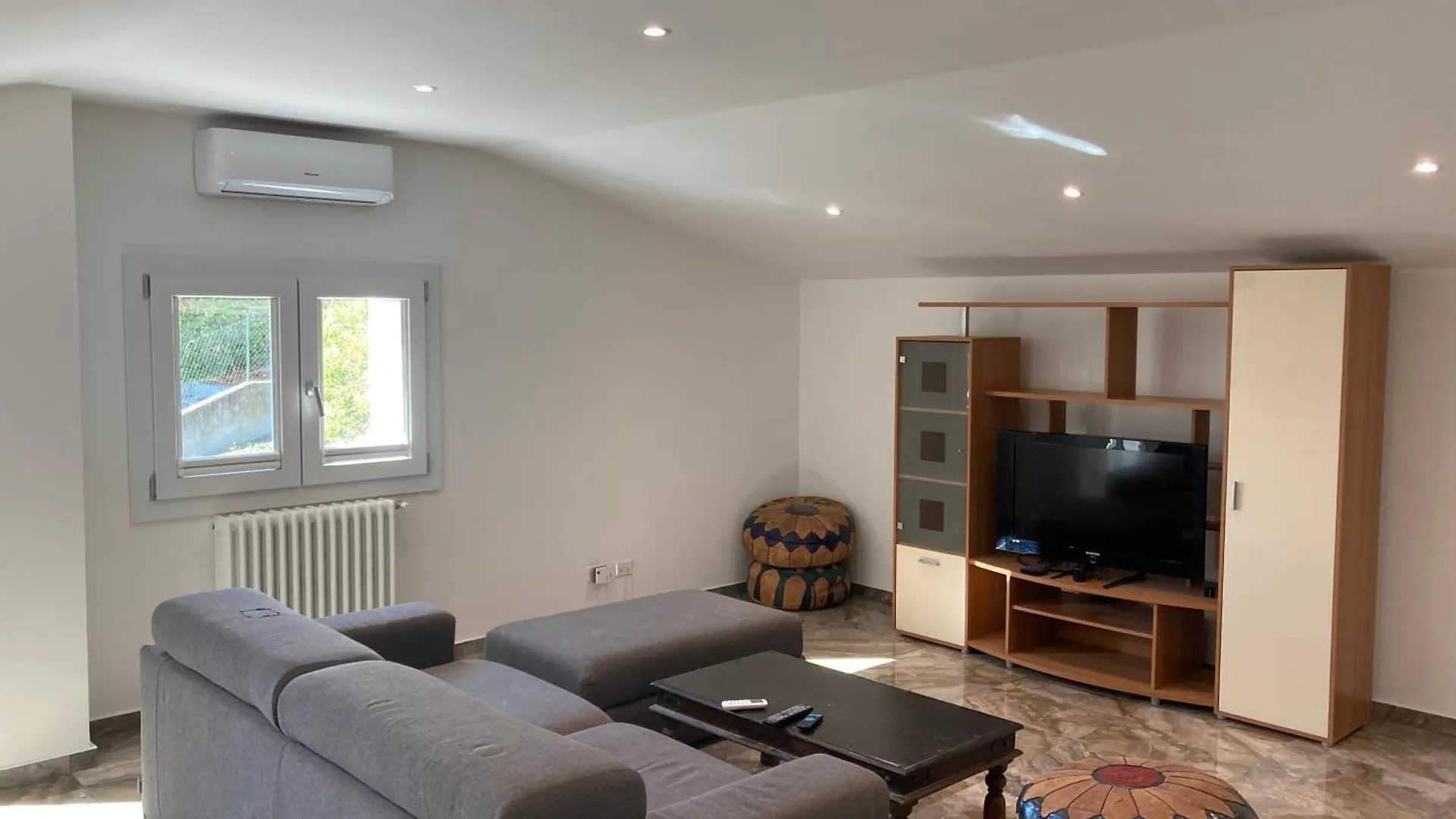 Guest house Attico Marsiglie Hotel Casal Fiumanese